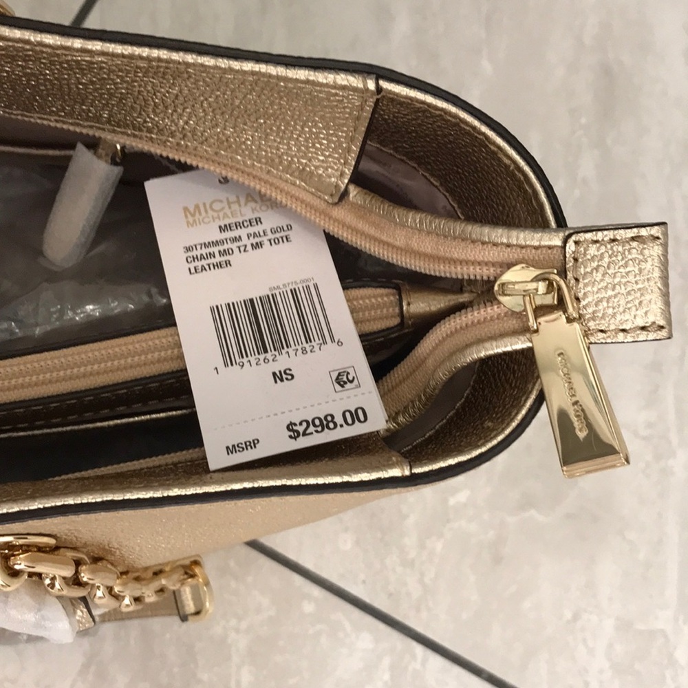 Michael Kors Mercer Chain Tote Bag w/ Laptop Compartment in Metallic Pale Gold - Picture 10 of 16